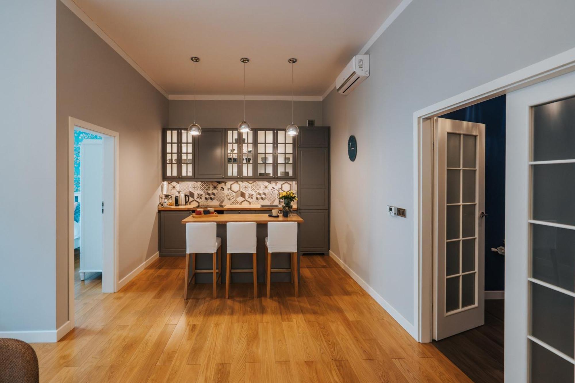 Two-Bedroom Deluxe Apartment